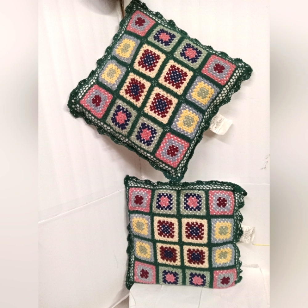 Vintage Keeco Pillows Crocheted Granny Squares Decor 18x18 "
